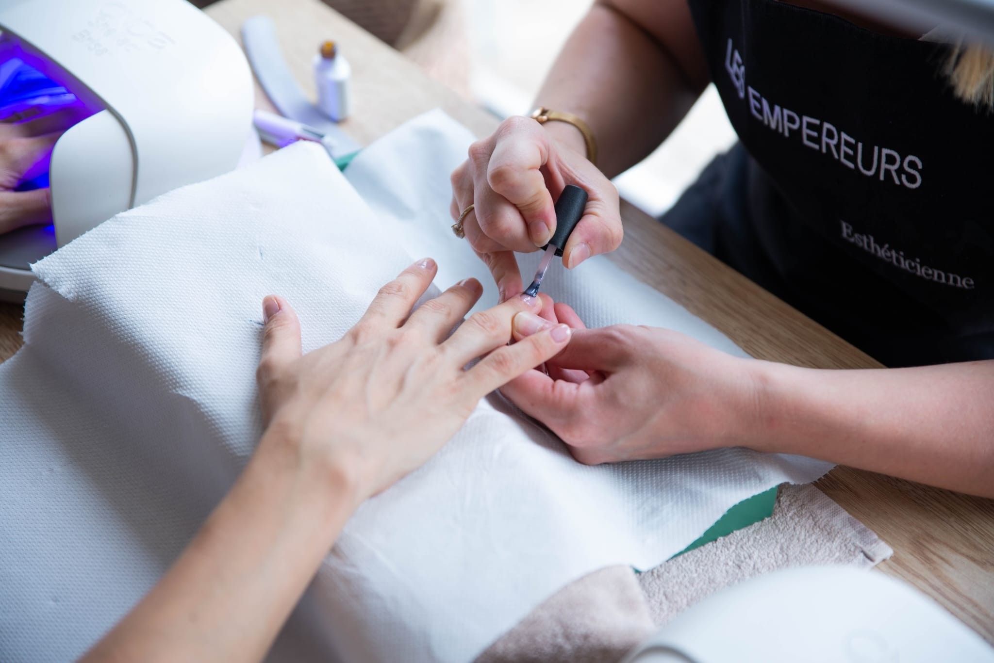 CND SHELLAC